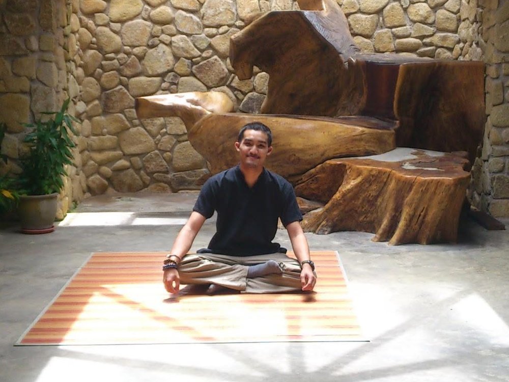 Orgyen Thupten Dhargye in meditation
